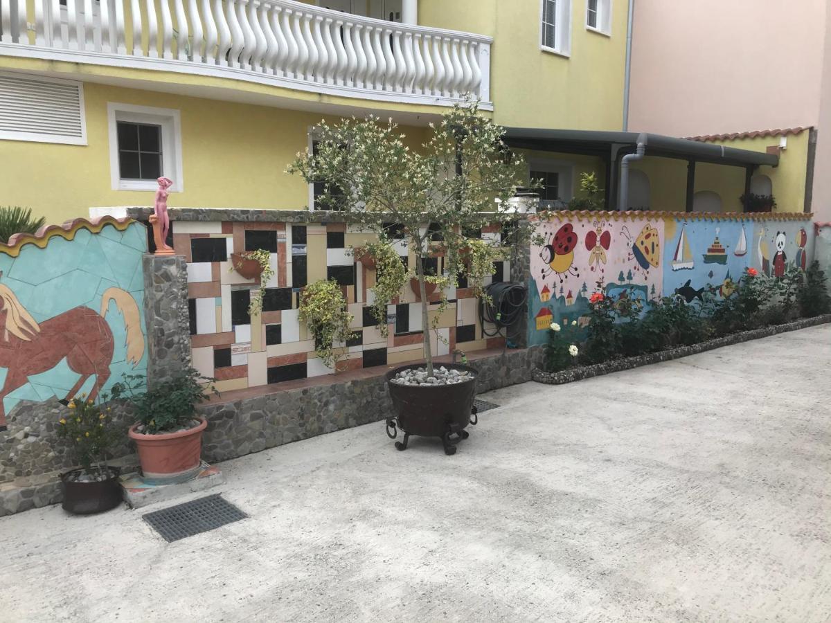 Lipovac Resort Ficus Bilice Exterior foto