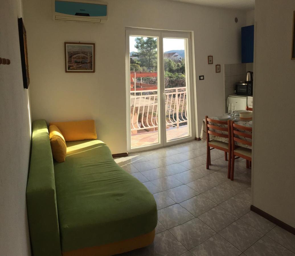 Lipovac Resort Ficus Bilice Exterior foto